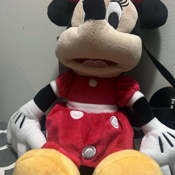 Minnie Mouse backpack - Picture 3 of 3